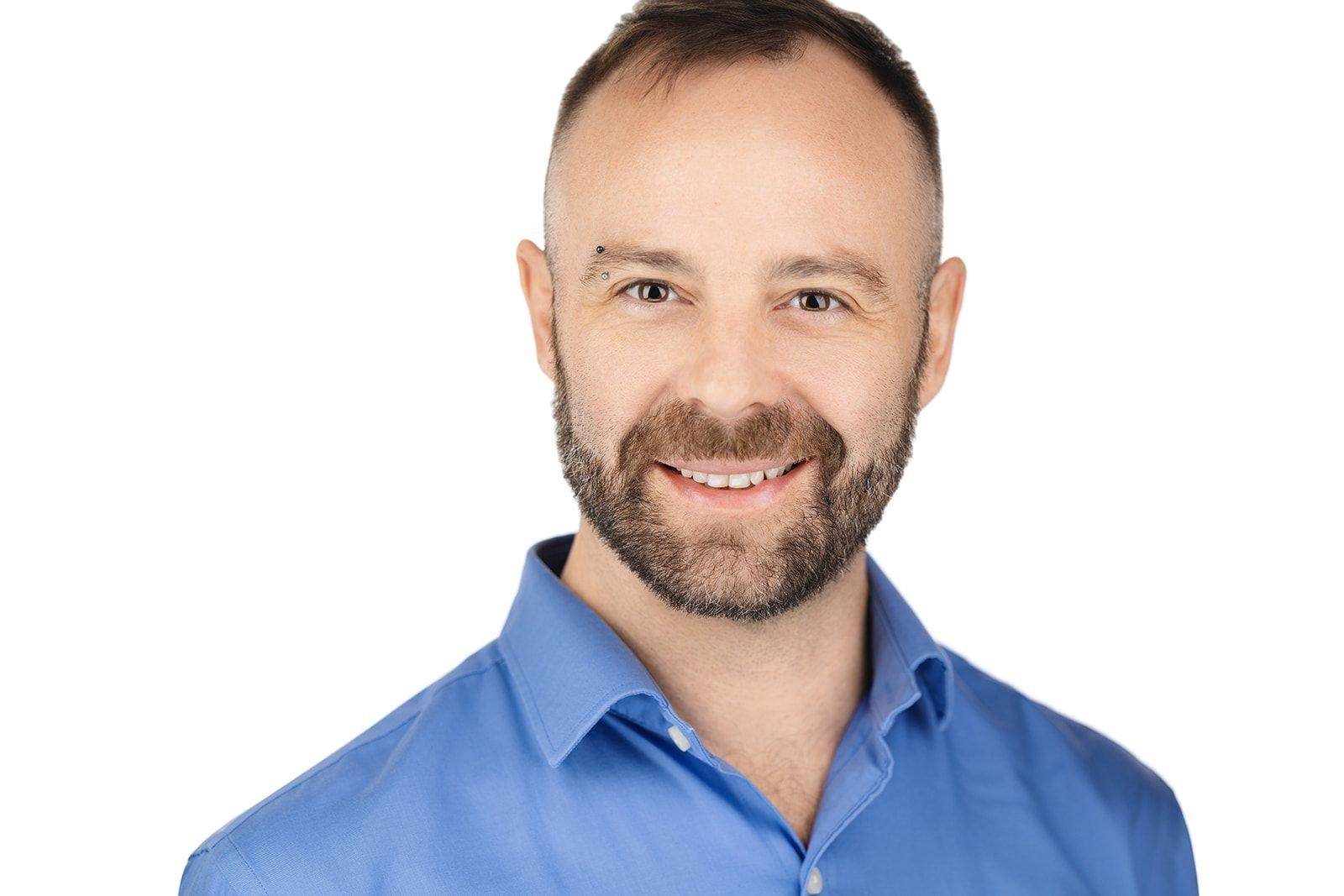 carousel-hero-element image-9