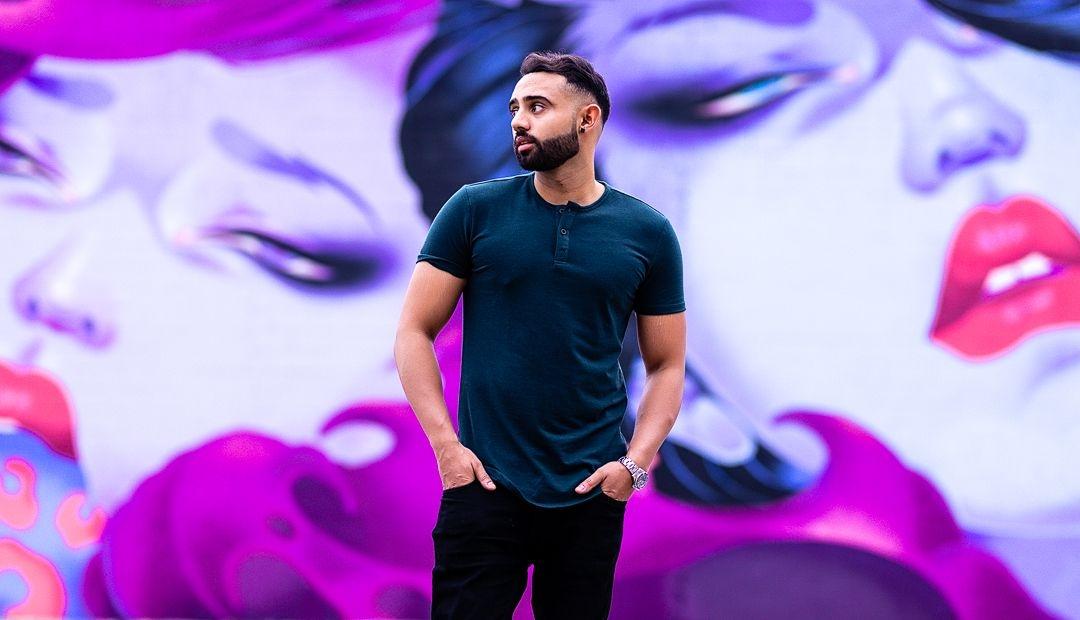 carousel-hero-element image-7