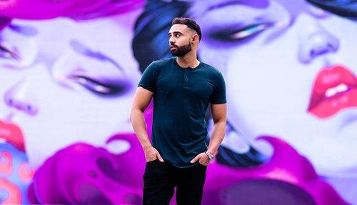 mobile - carousel-hero-element image-7