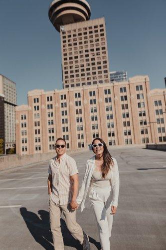 mobile - carousel-hero-element image-17