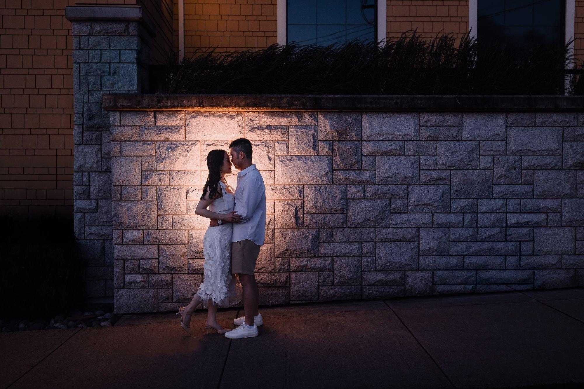 carousel-hero-element image-0