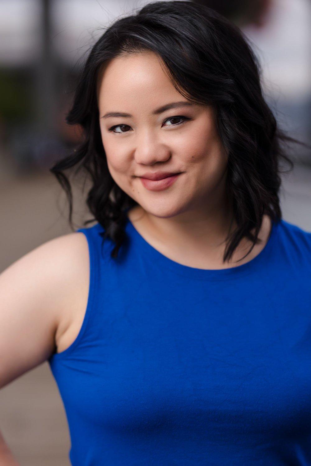 carousel-hero-element image-4